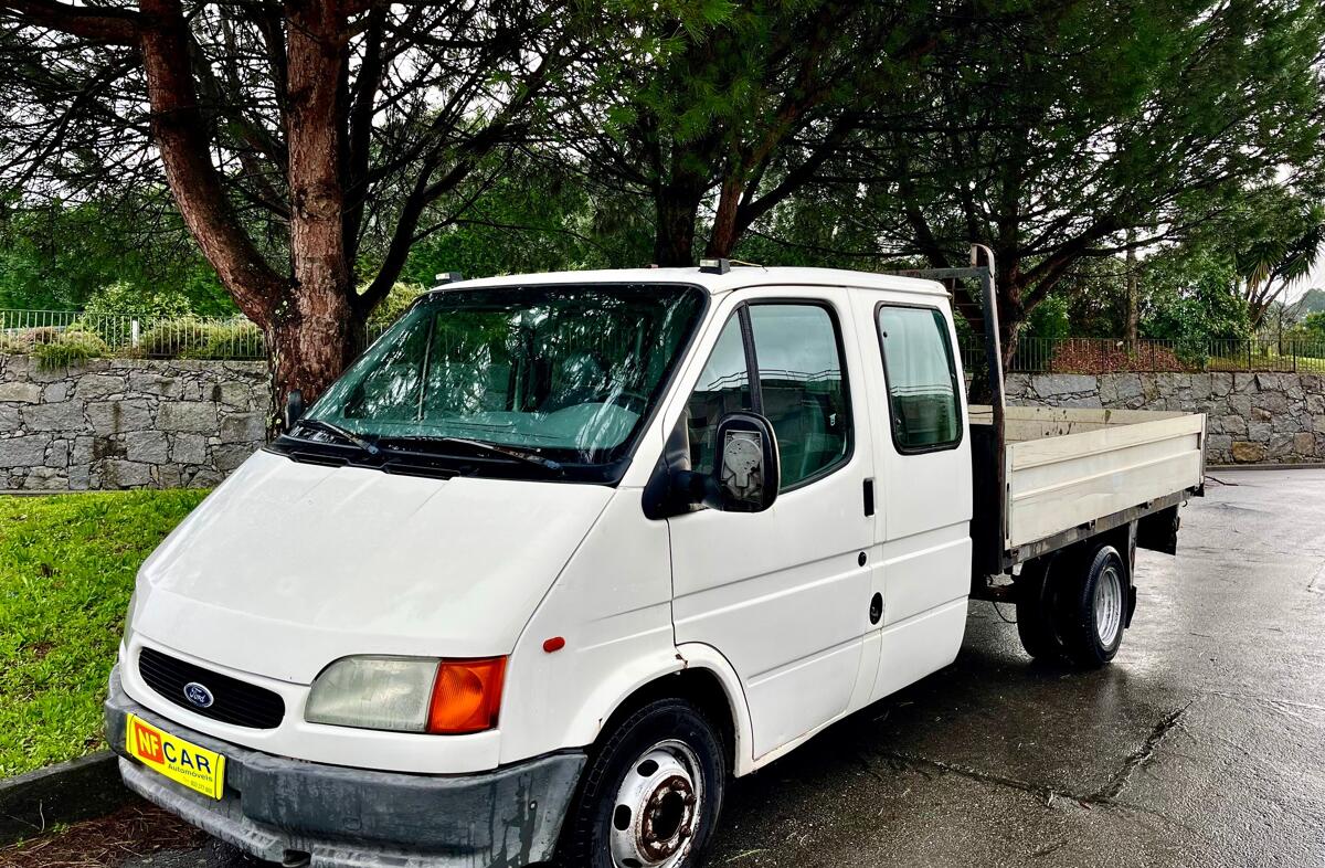 FORD Transit Tourneo 2.5 D LX Curta