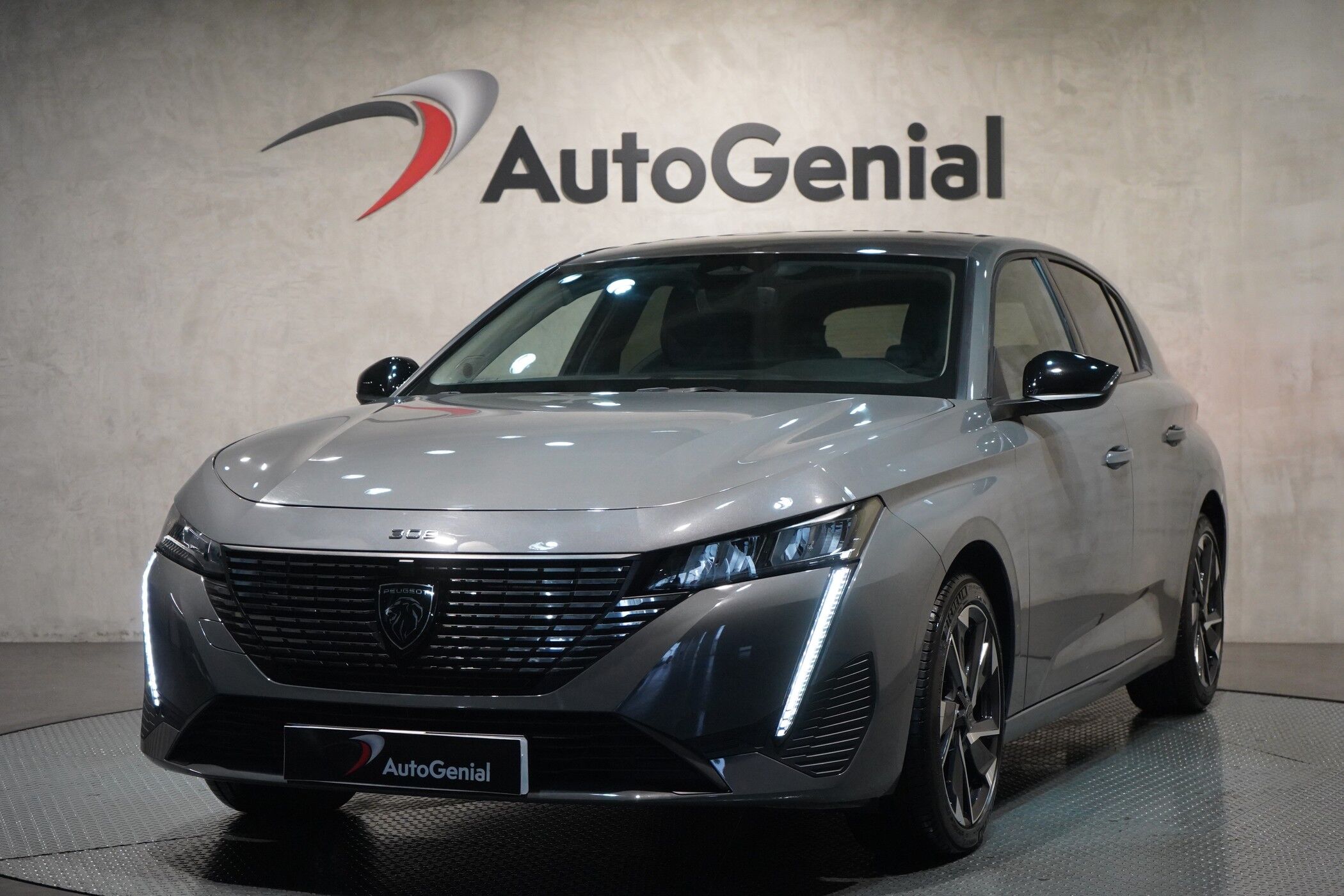 Peugeot 308 1.2 PureTech Allure com 12 322 km por 22 550 € AutoGenial ...