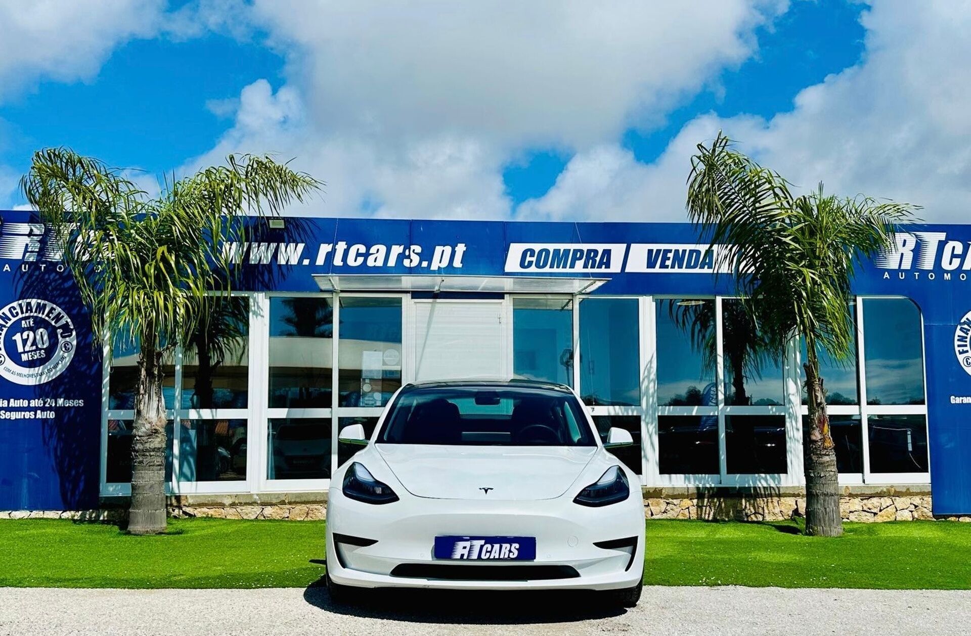 TESLA Model 3 Standard Range Plus RWD