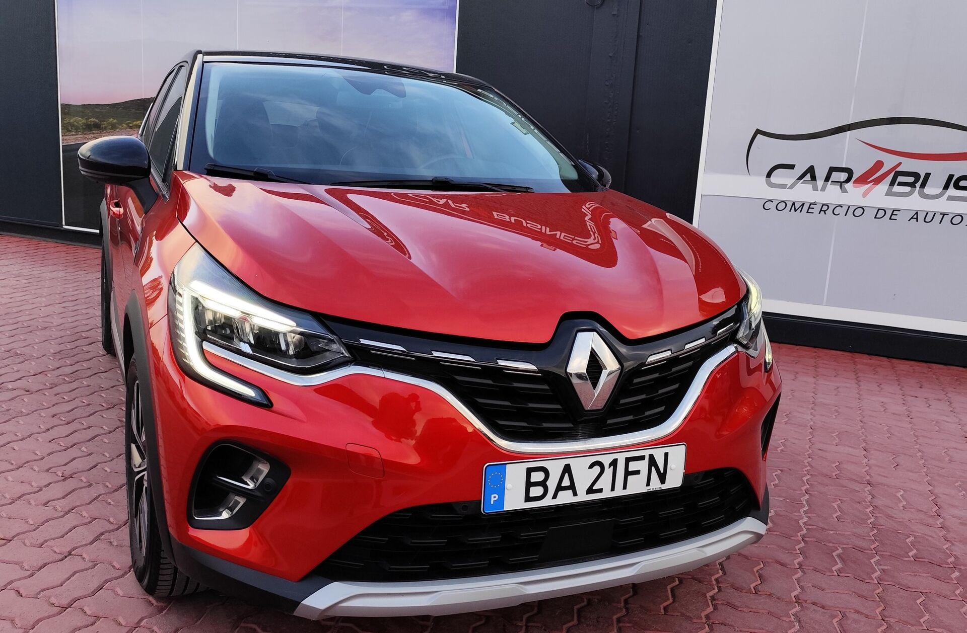 RENAULT Captur 1.0 TCe Intens