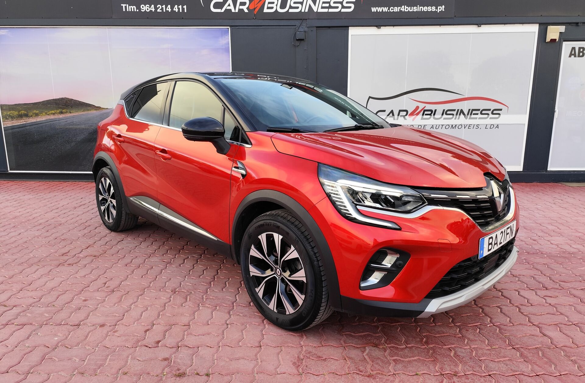 RENAULT Captur 1.0 TCe Intens