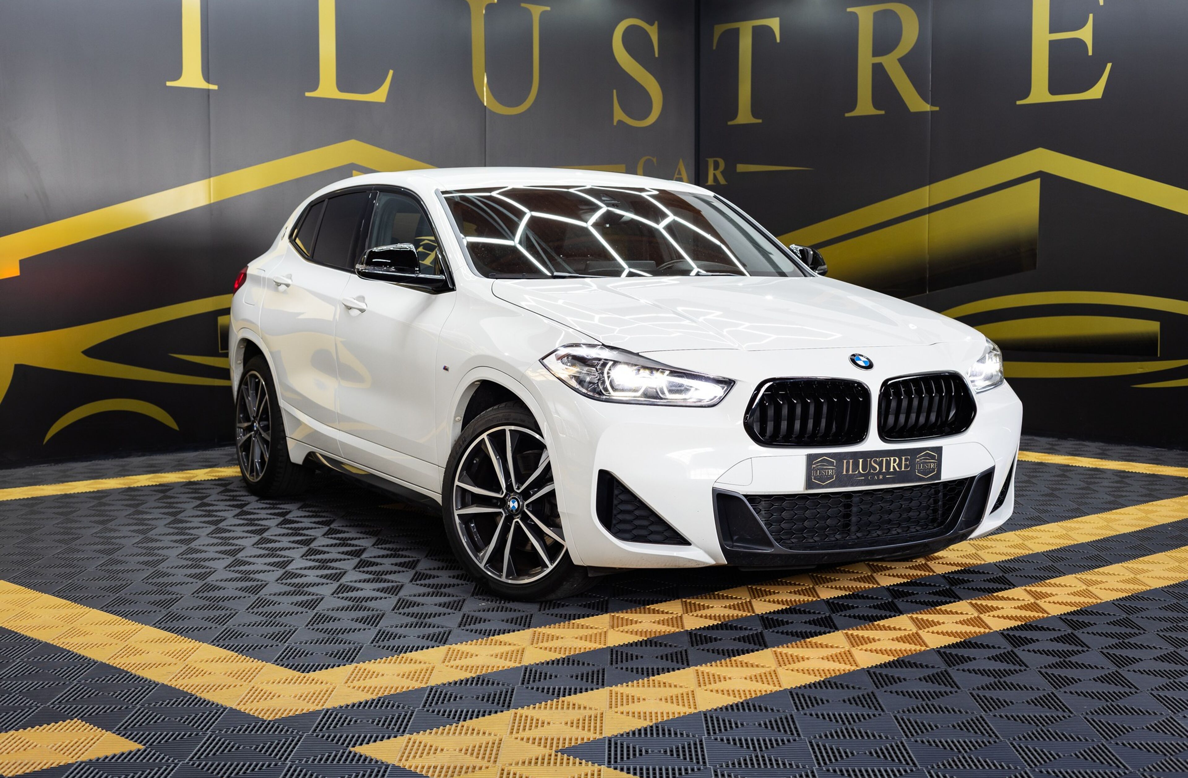 BMW X2 xDrive25d Pack M Full Extras