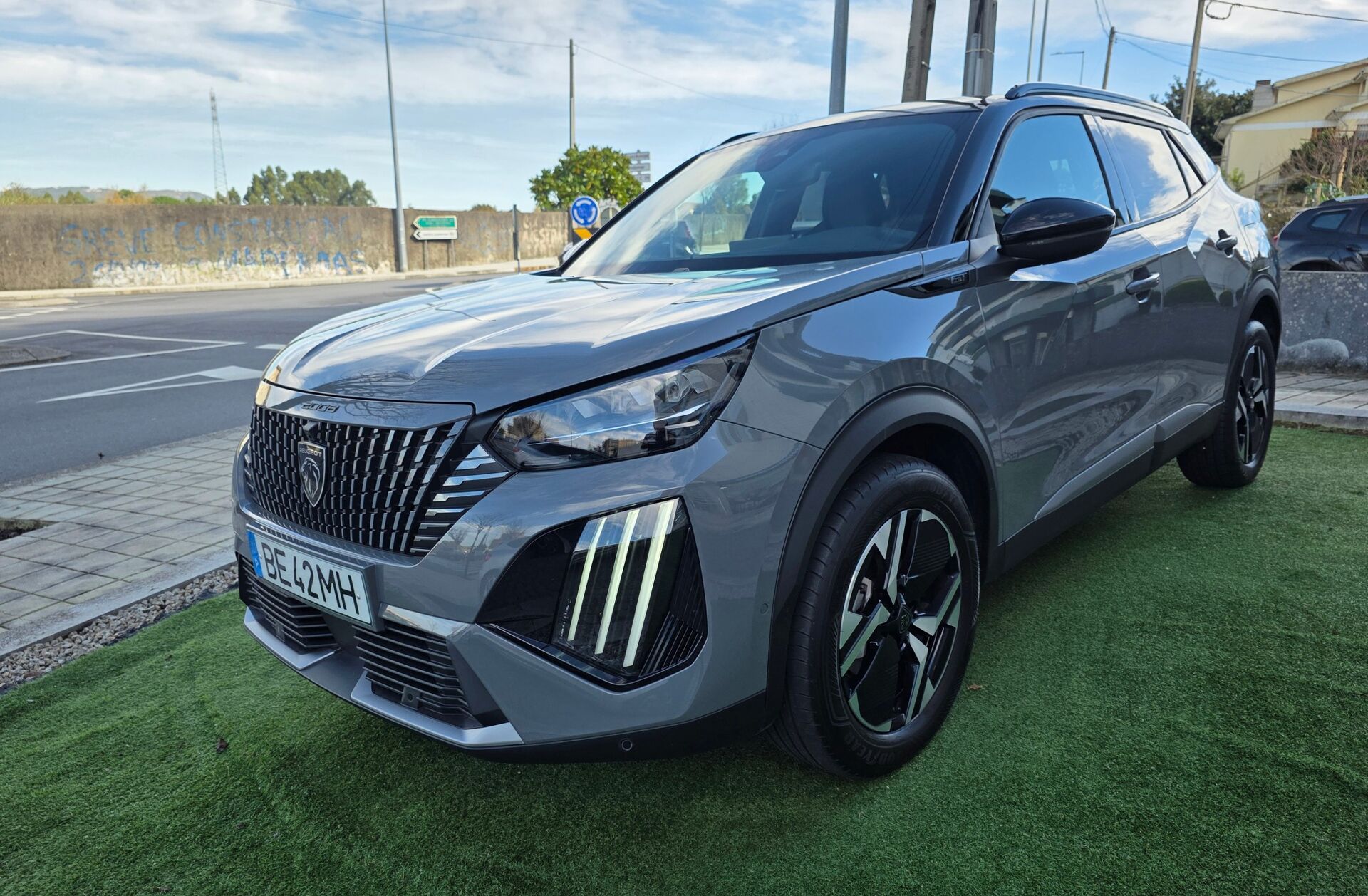 PEUGEOT 2008 1.2 PureTech GT EAT8