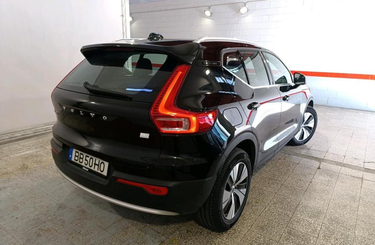 VOLVO XC40 1.5 T4 PHEV Essential