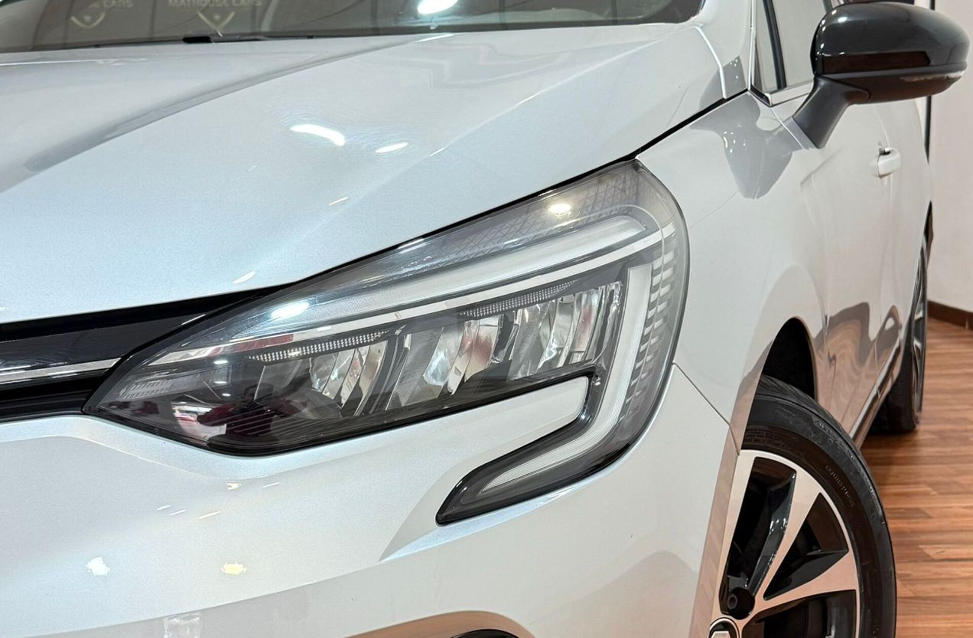 RENAULT Clio 1.0 TCe Techno CVT