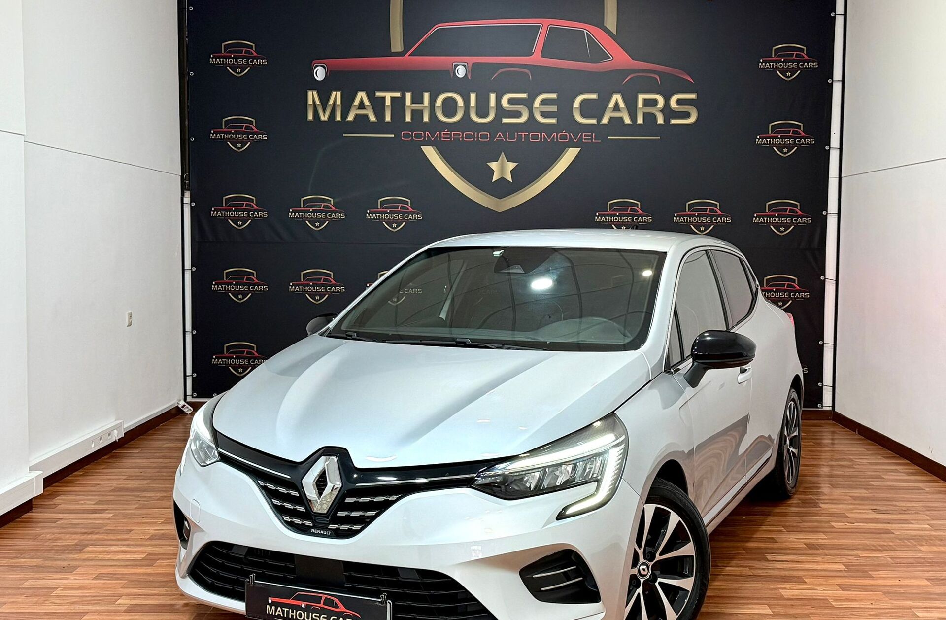 RENAULT Clio 1.0 TCe Techno CVT
