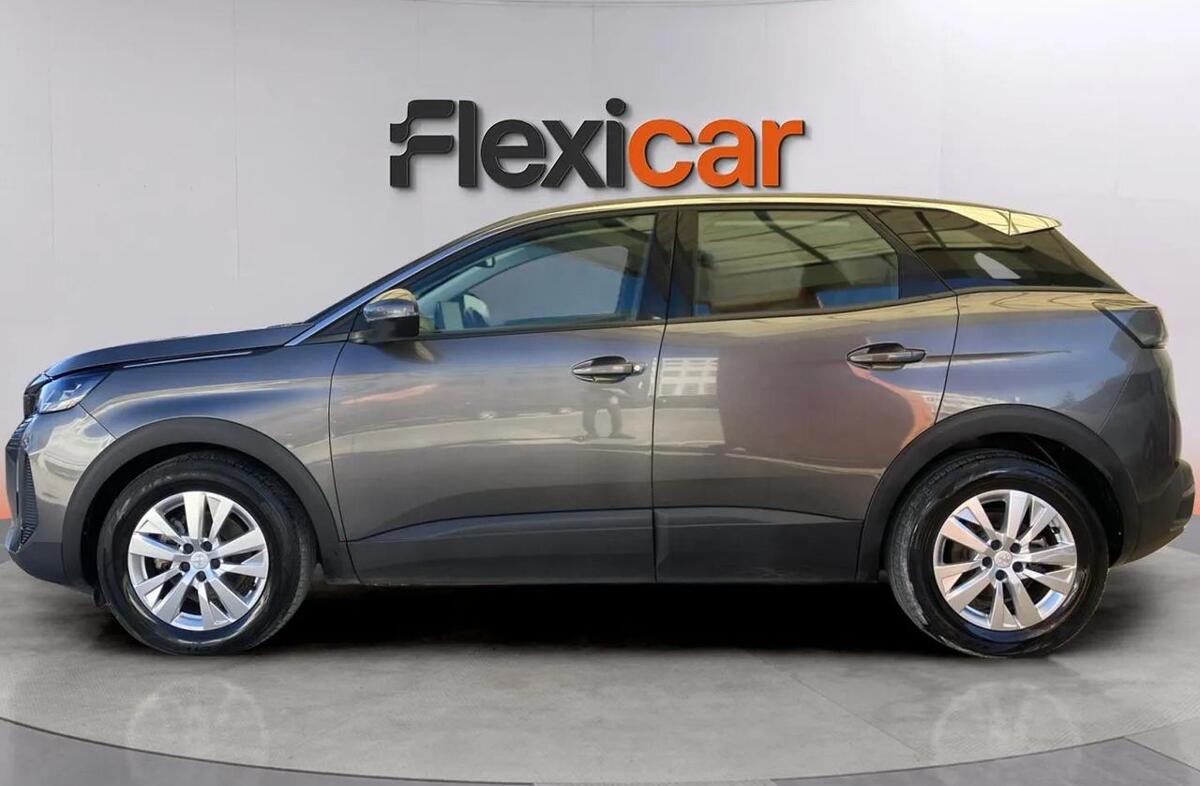 PEUGEOT 3008 1.2 PureTech Active