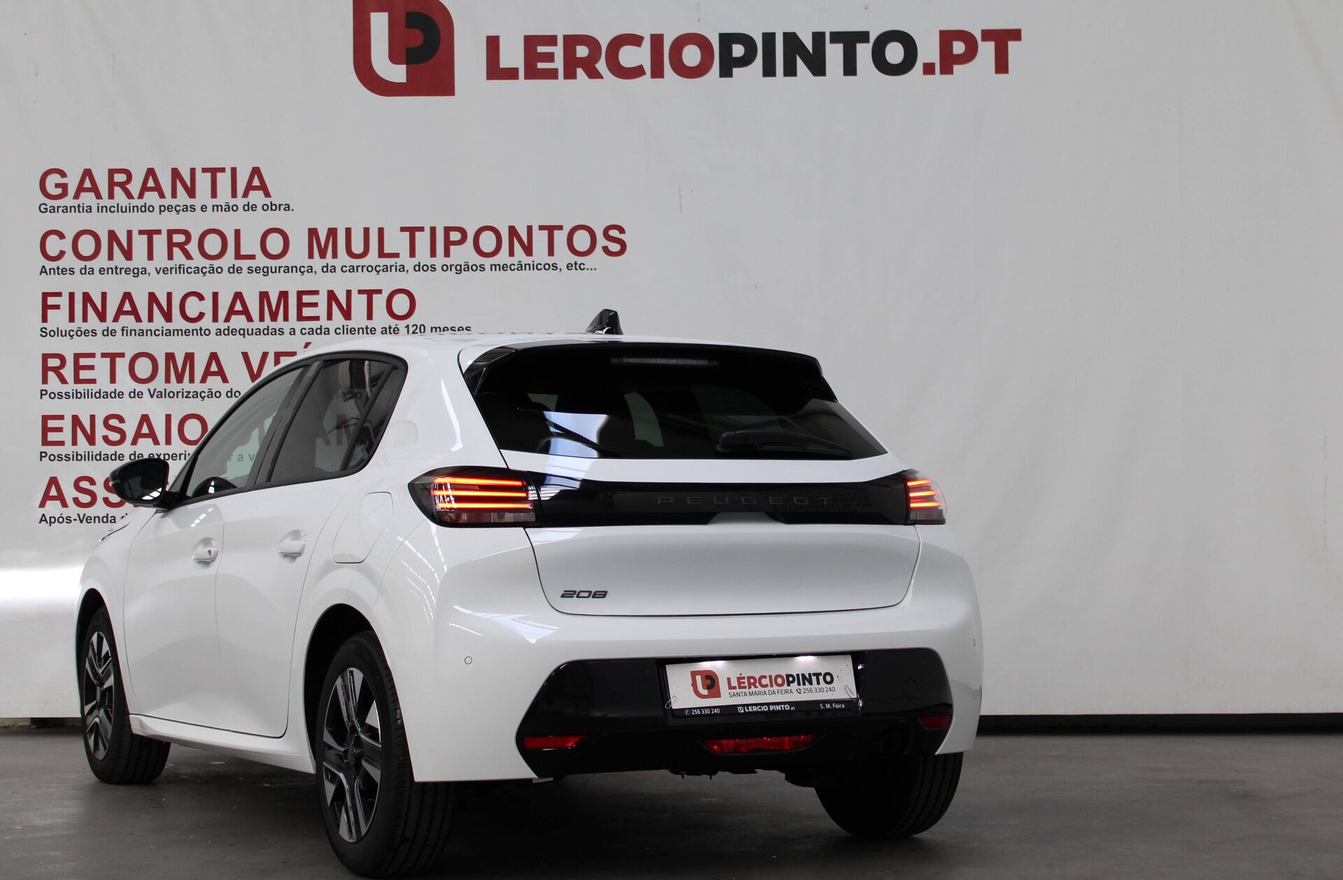 PEUGEOT 208 1.2 PureTech Allure