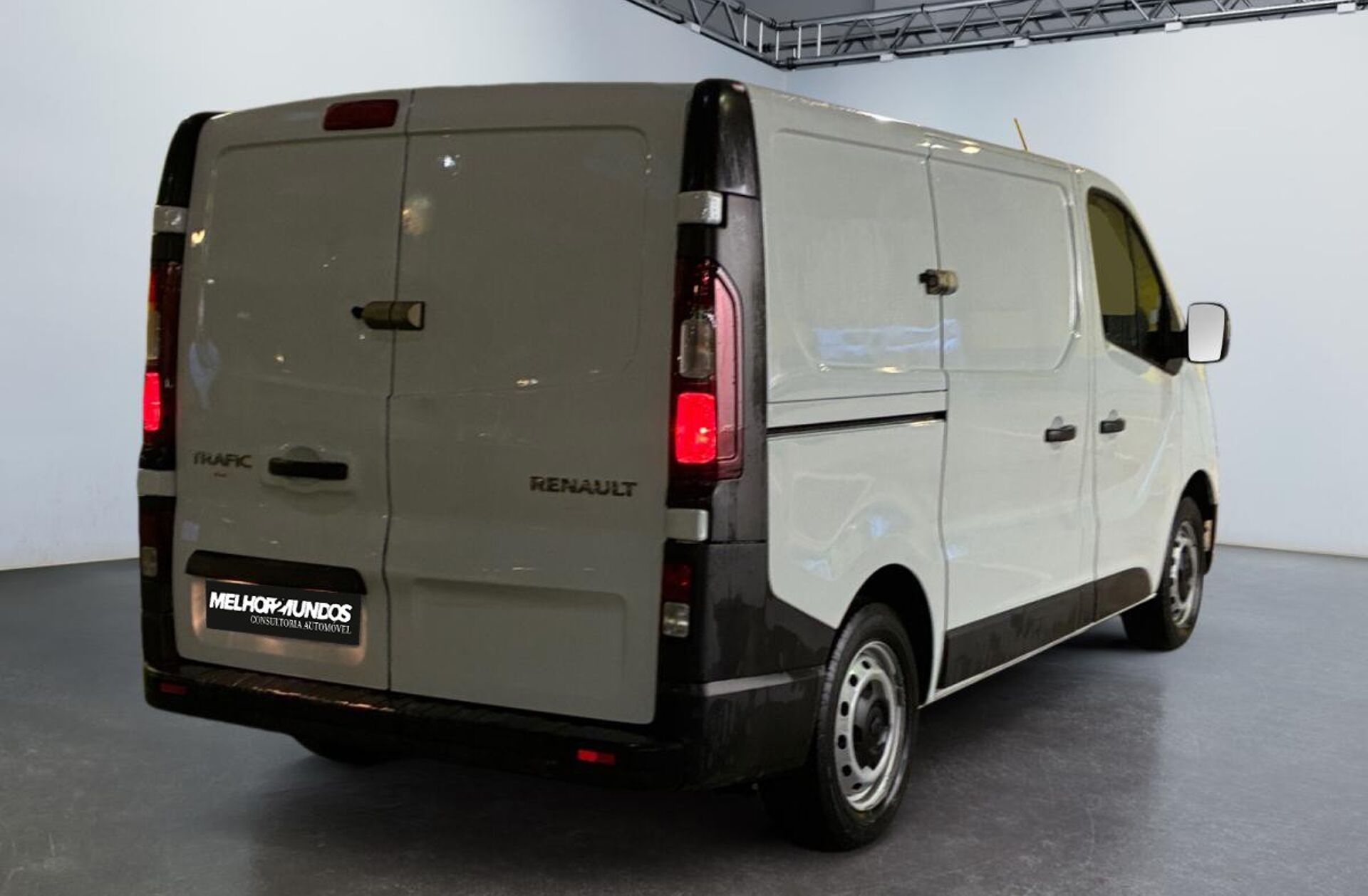 RENAULT Trafic 2.0 Blue dCi L1H1