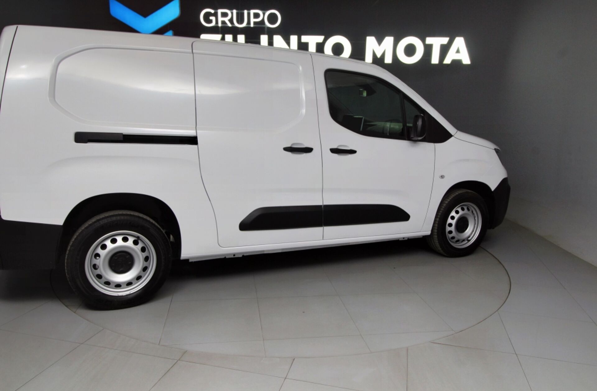 PEUGEOT Partner 1.5 BlueHDi Longa