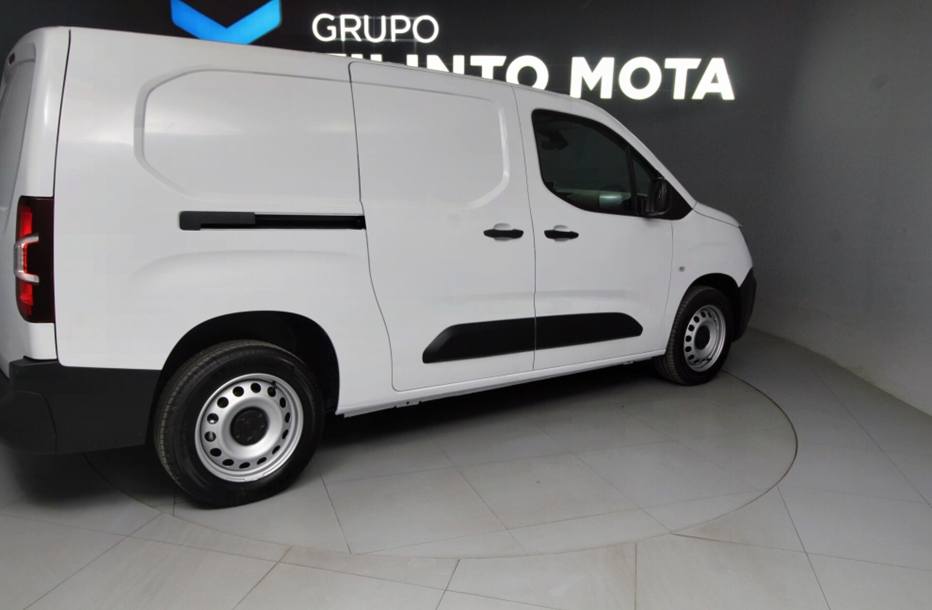 PEUGEOT Partner 1.5 BlueHDi Longa