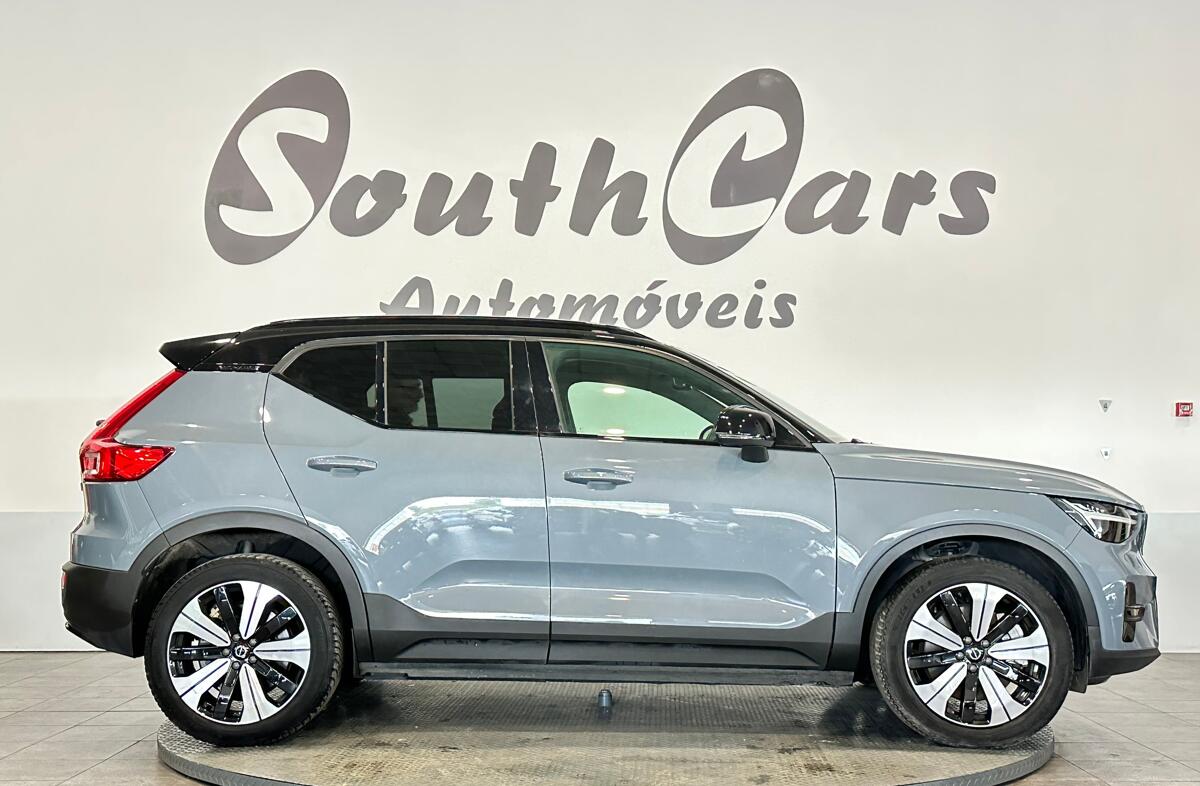VOLVO XC40 Recharge Plus