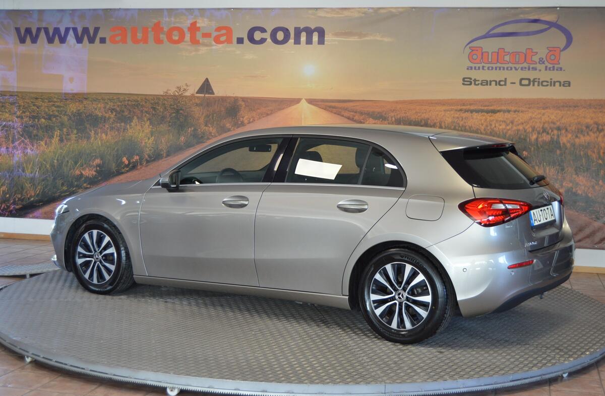 MERCEDES Classe A A 180 d Style Plus Aut.