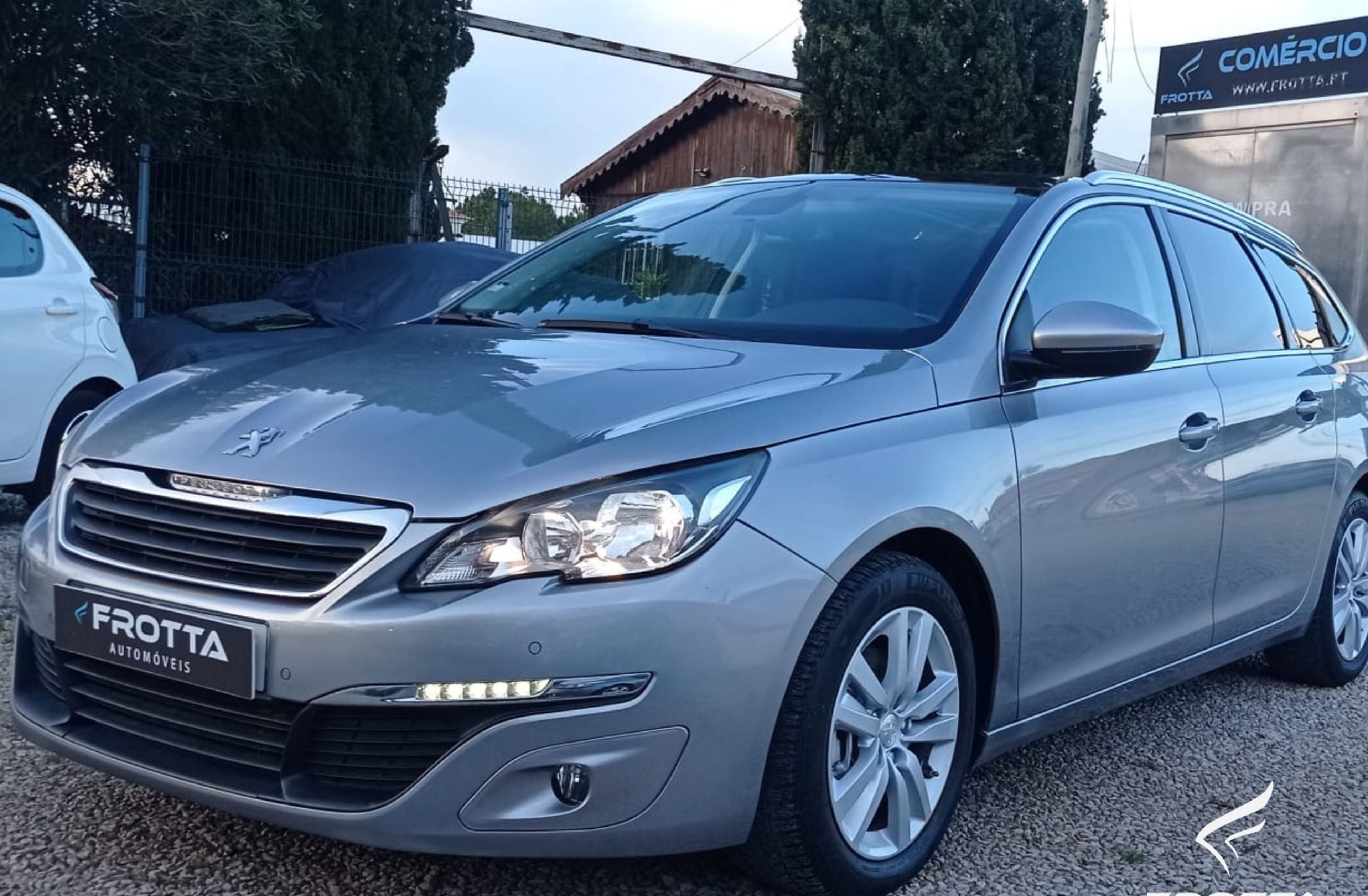PEUGEOT 308 1.6 BlueHDi Allure