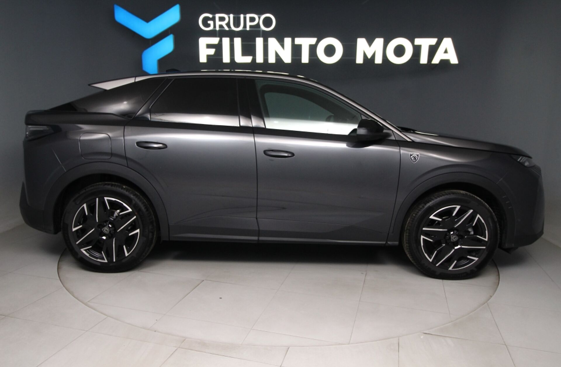 PEUGEOT 3008 1.2 Hybrid GT e-DCS6