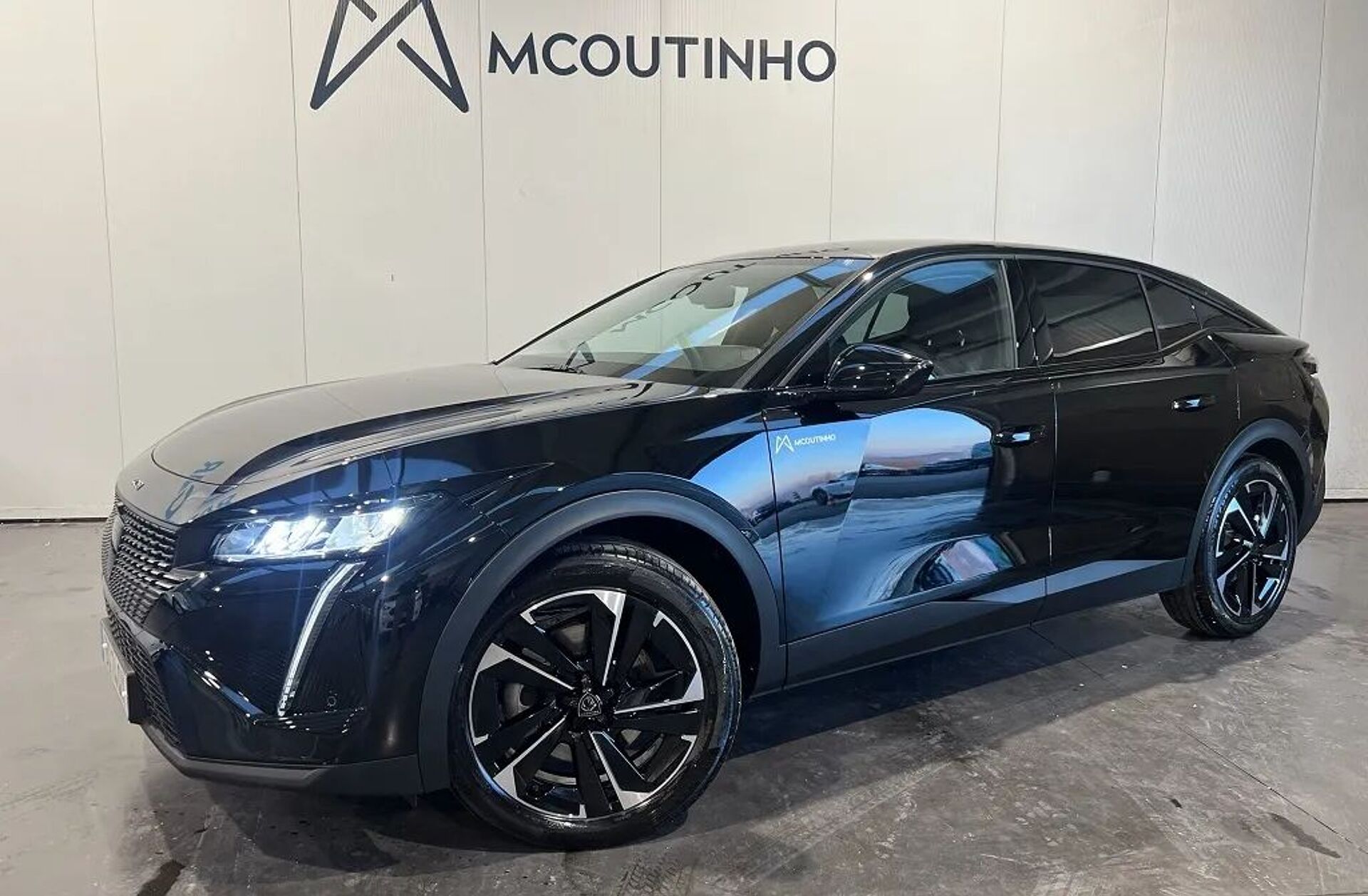 PEUGEOT 408 1.2 Hybrid Allure e-DCS6