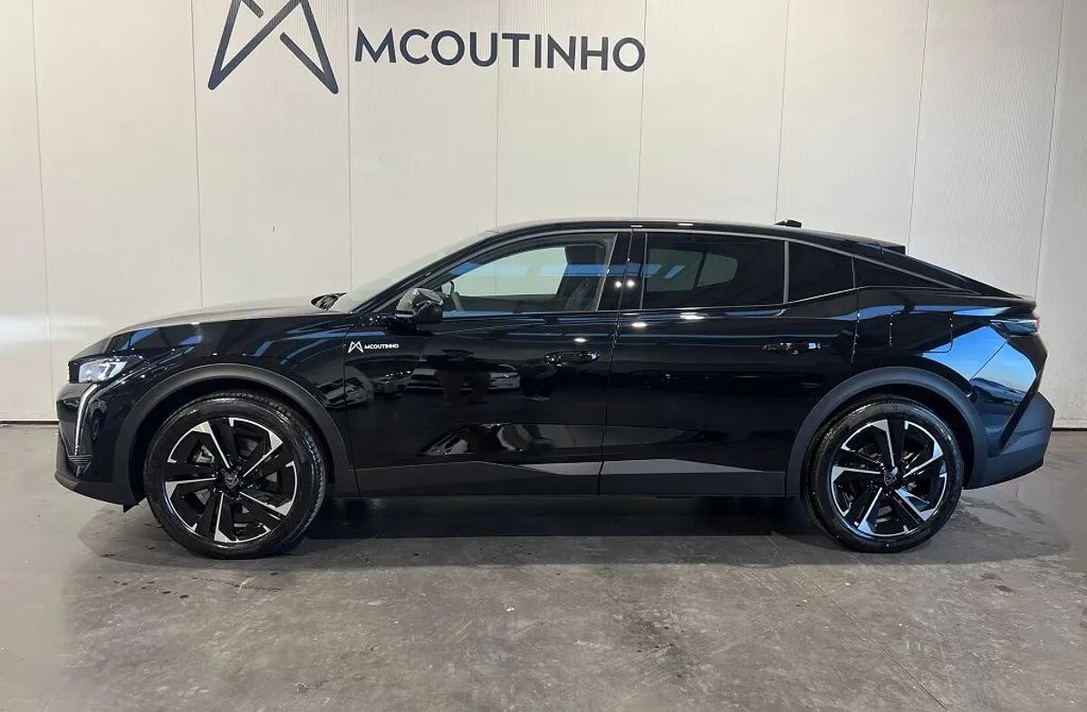 PEUGEOT 408 1.2 Hybrid Allure e-DCS6