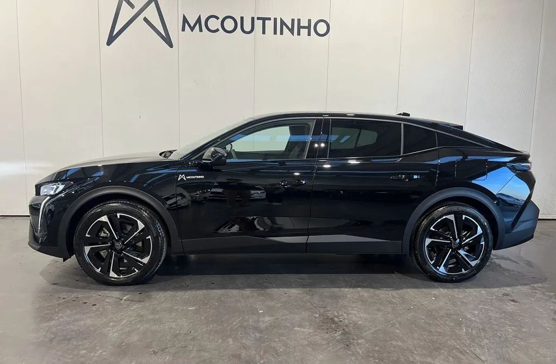 PEUGEOT 408 1.2 Hybrid Allure e-DCS6