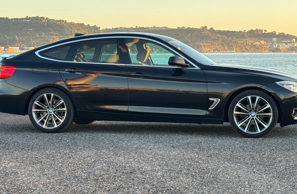 BMW Serie-3 318 d GT Pack M