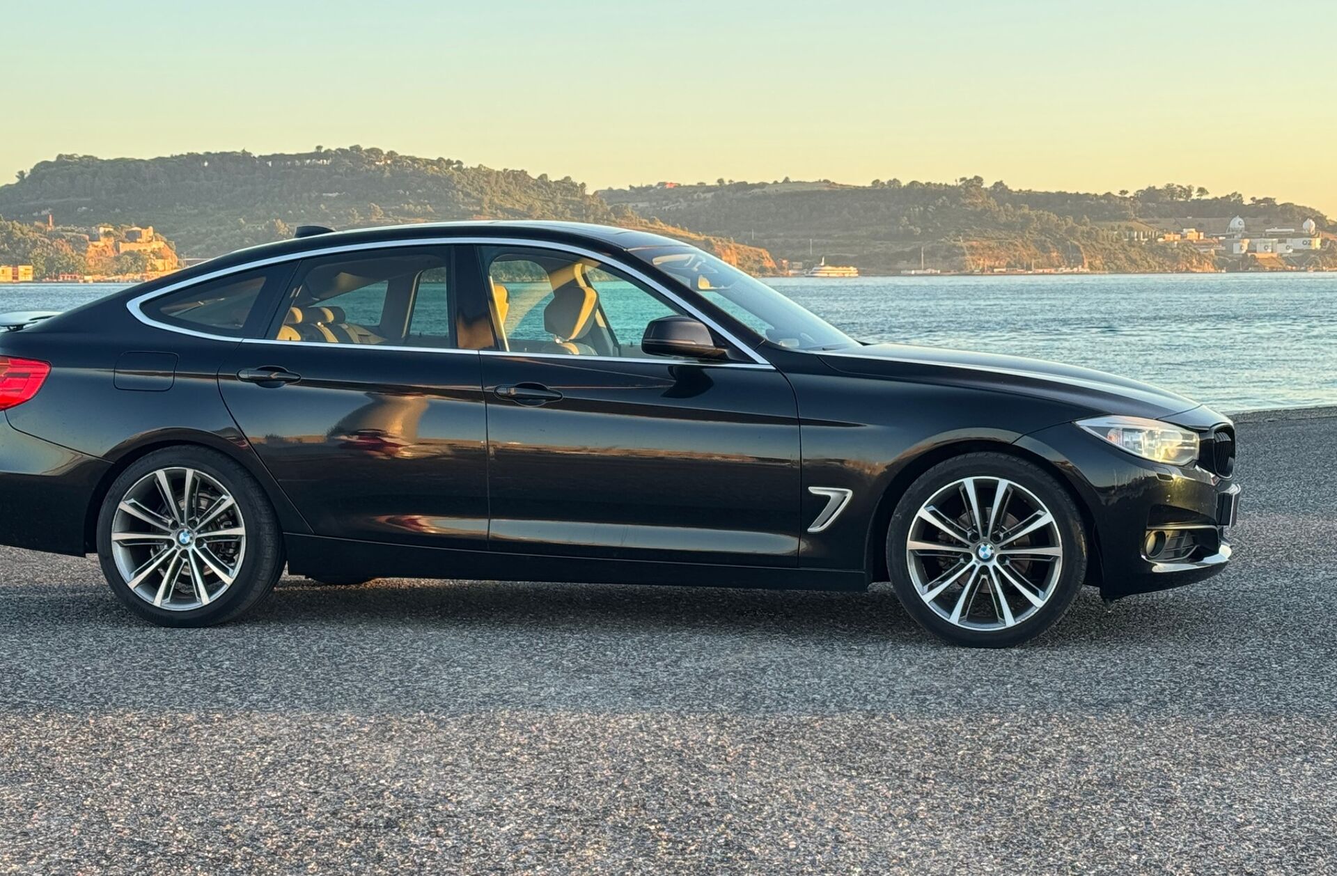 BMW Serie-3 318 d GT Pack M