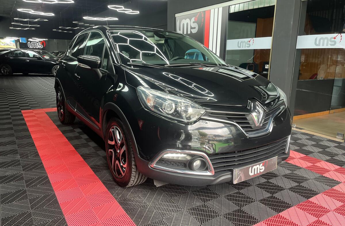 RENAULT Captur 1.5 dCi Exclusive