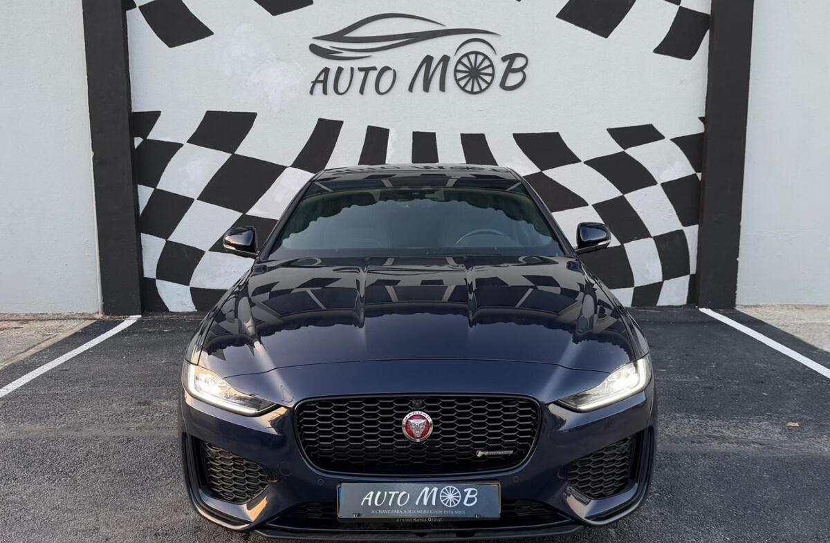 JAGUAR XE 2.0 D R-Dynamic S