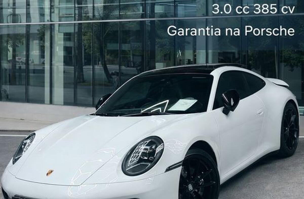 PORSCHE 911 Carrera PDK