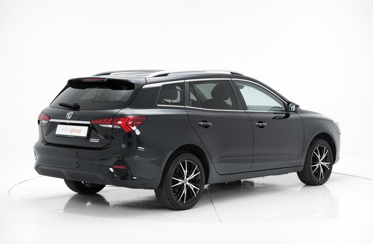 MG MG5 61 kWh Luxury