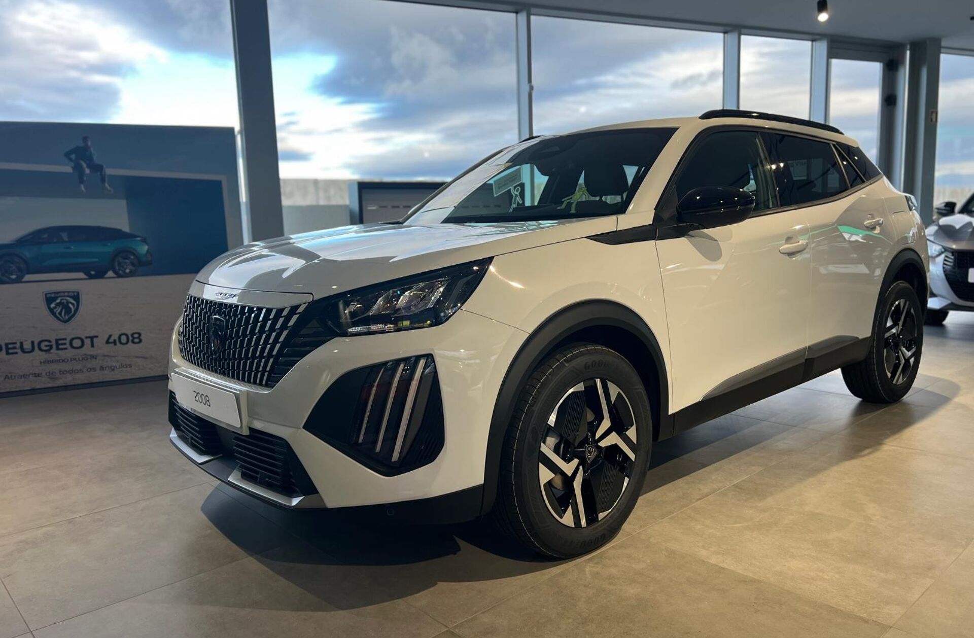 PEUGEOT 2008 1.2 PureTech Allure