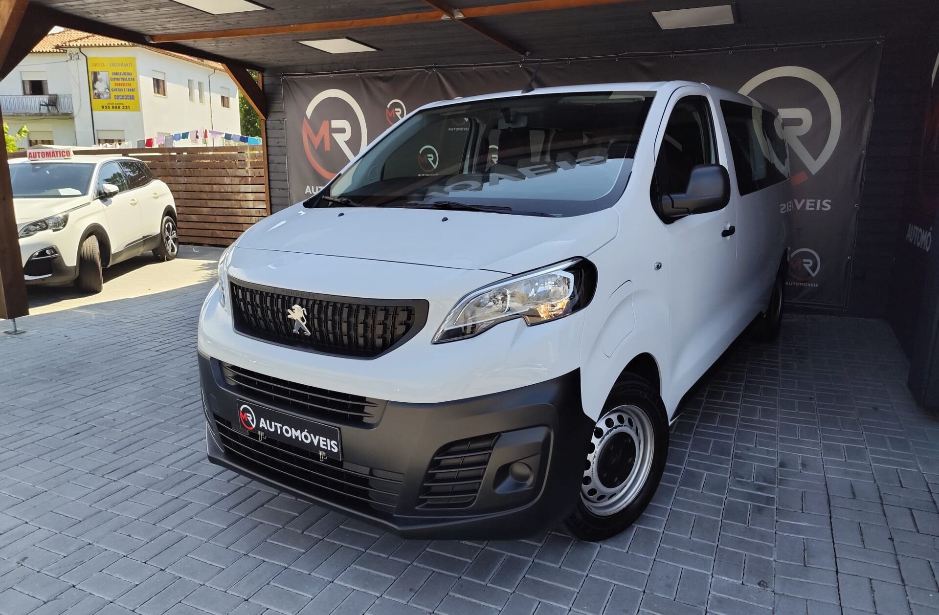 PEUGEOT Expert e- 50 kWh Standard