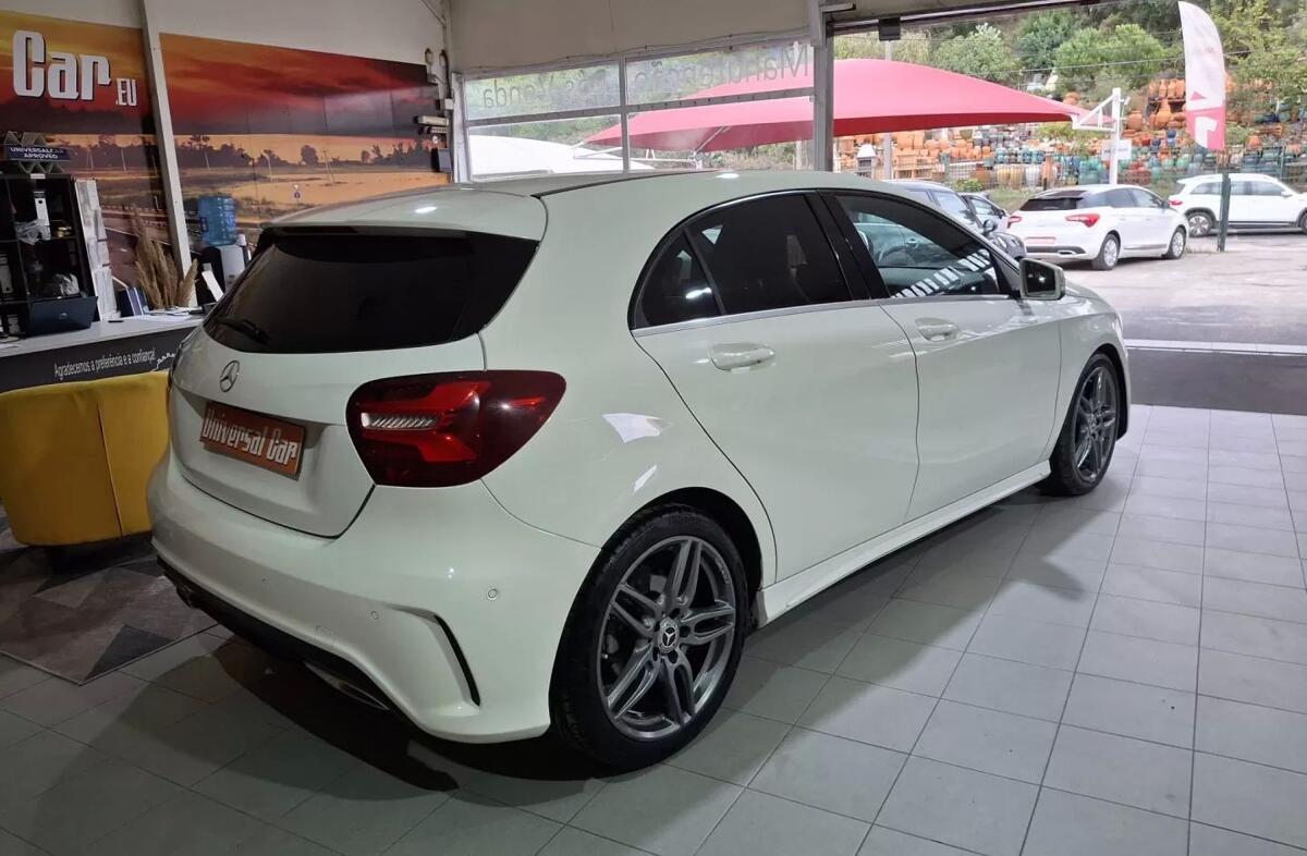 MERCEDES Classe A A 180 d AMG Line