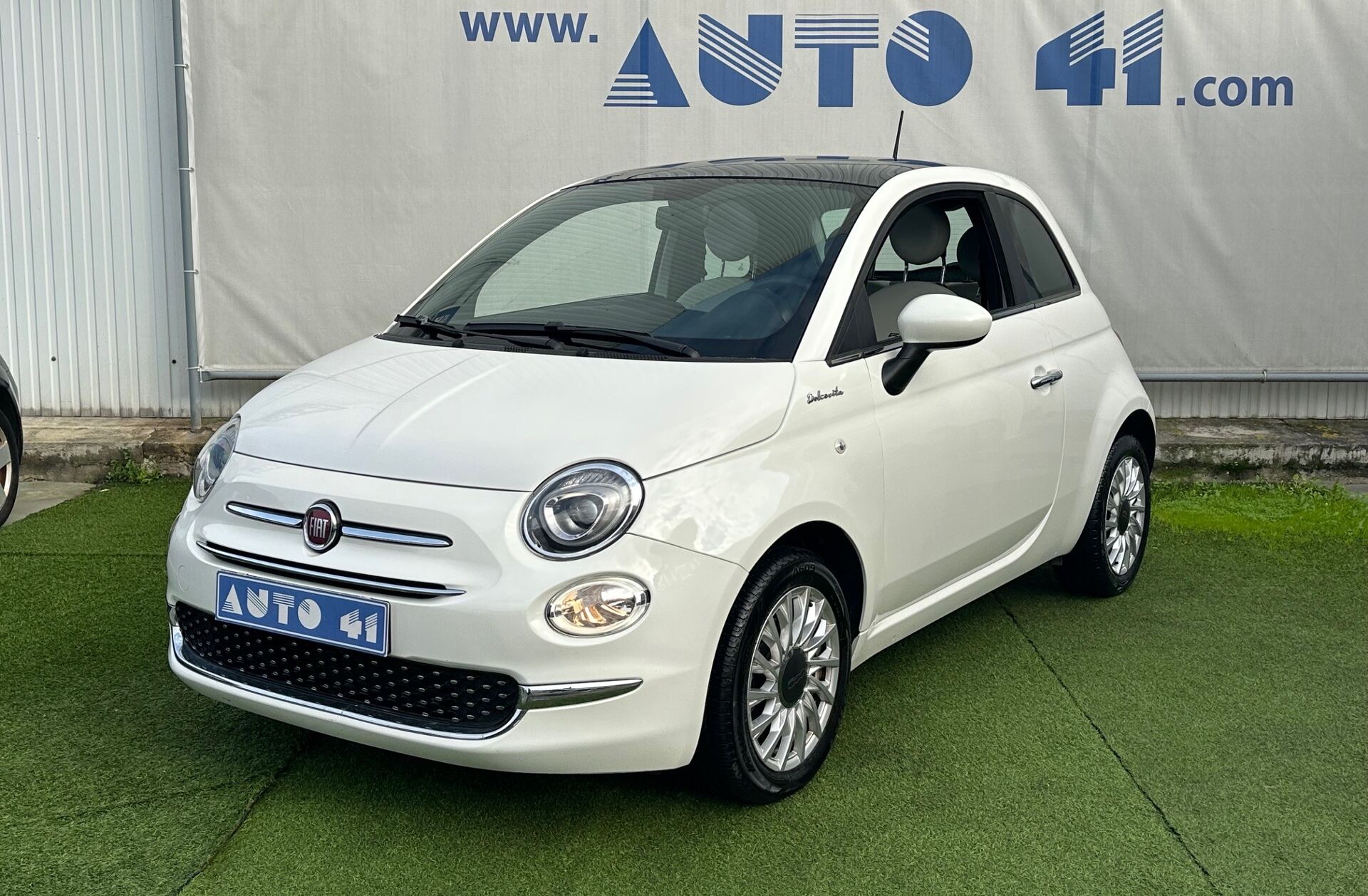 FIAT 500 1.0 Hybrid Dolcevita