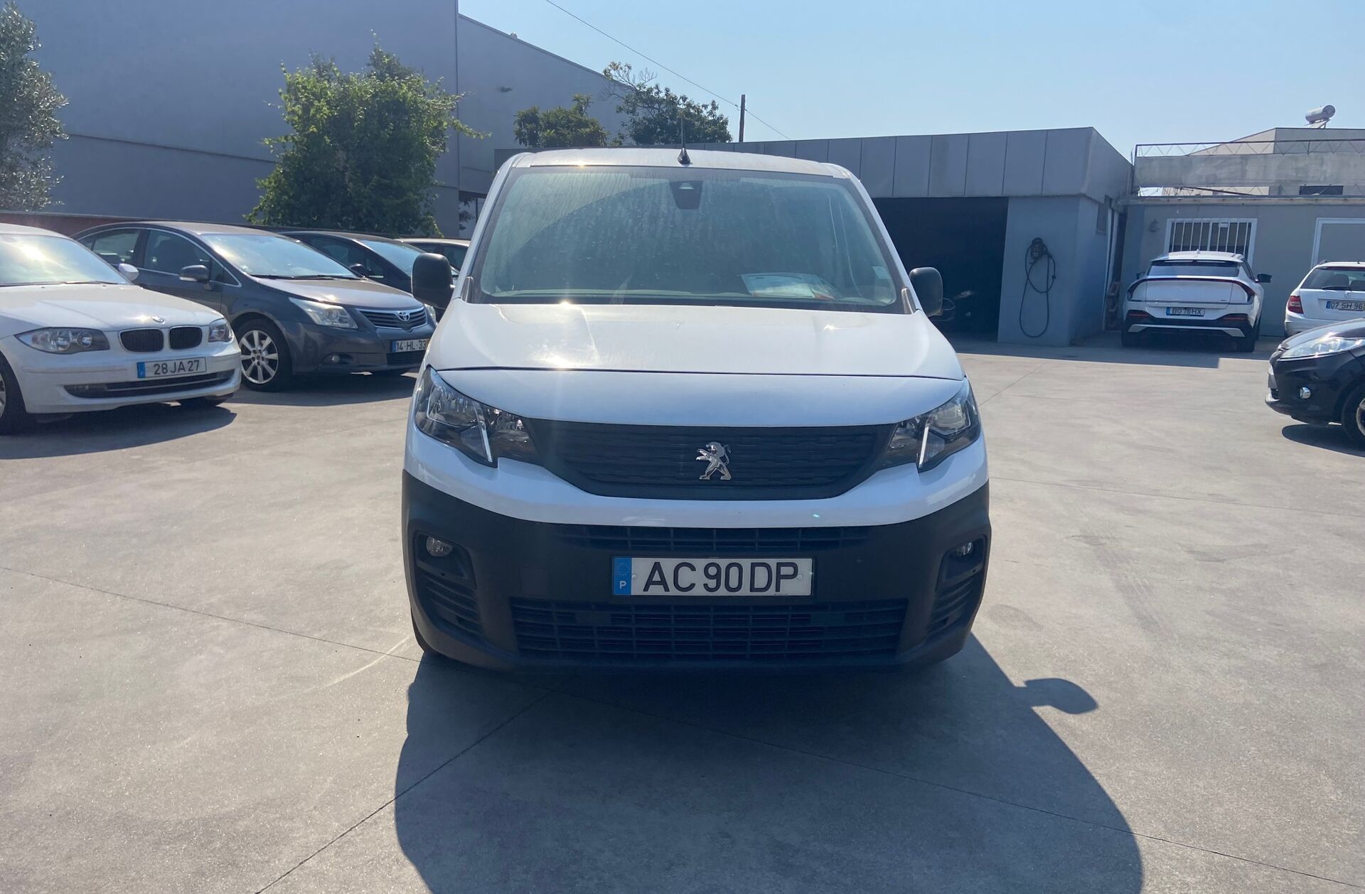 PEUGEOT Partner 1.5 BlueHDi Asp.Lon.EAT8