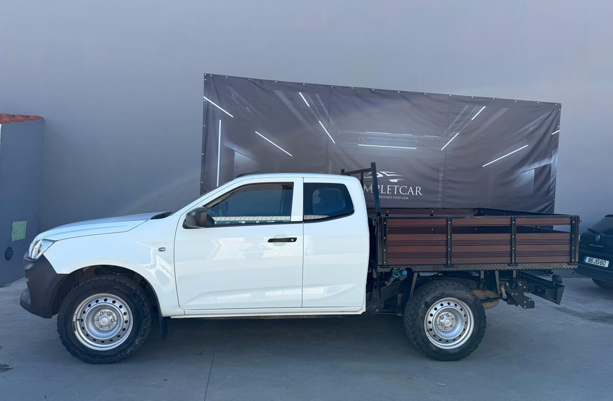 ISUZU D-Max 1.9 Ddi CD 4WD L CM