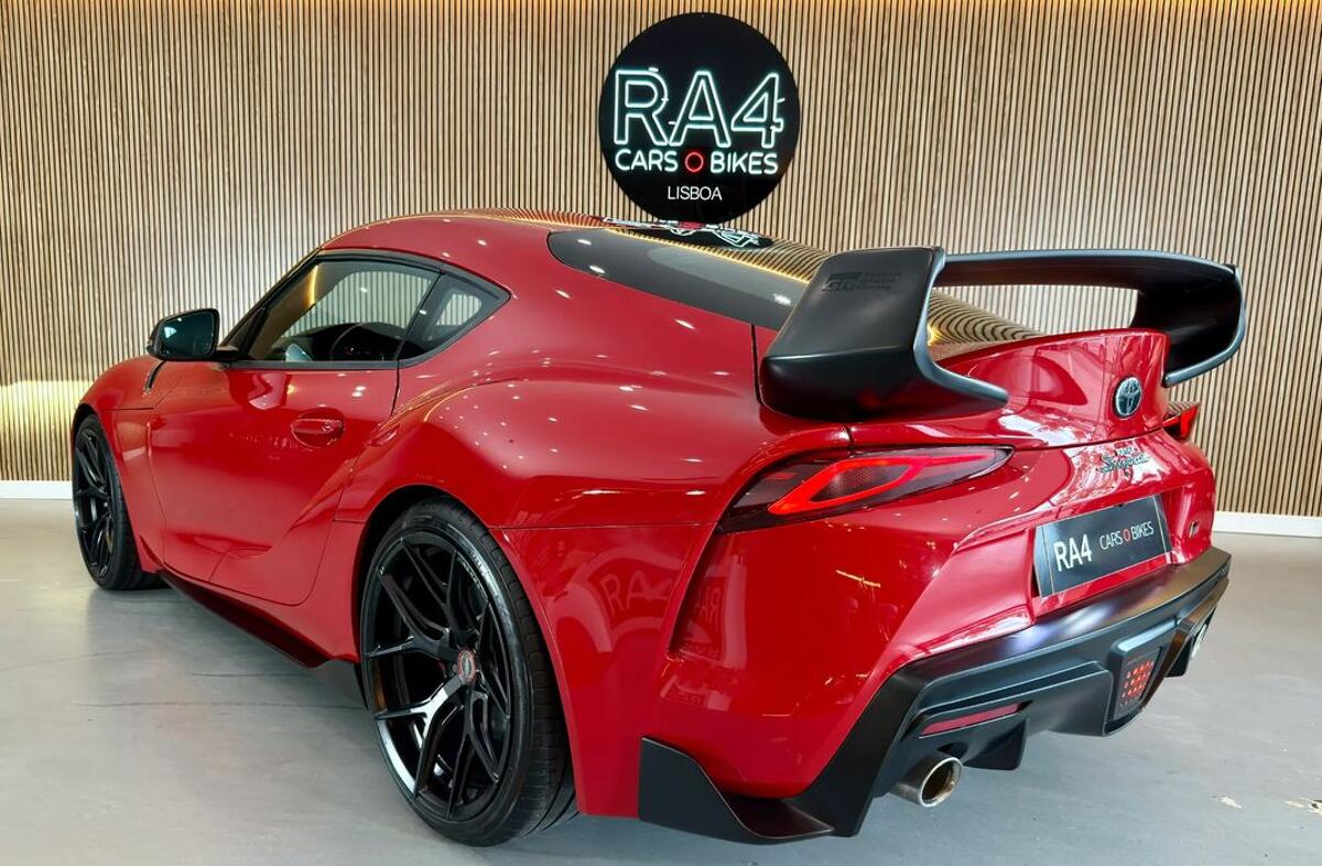 TOYOTA Supra GR  2.0 Signature