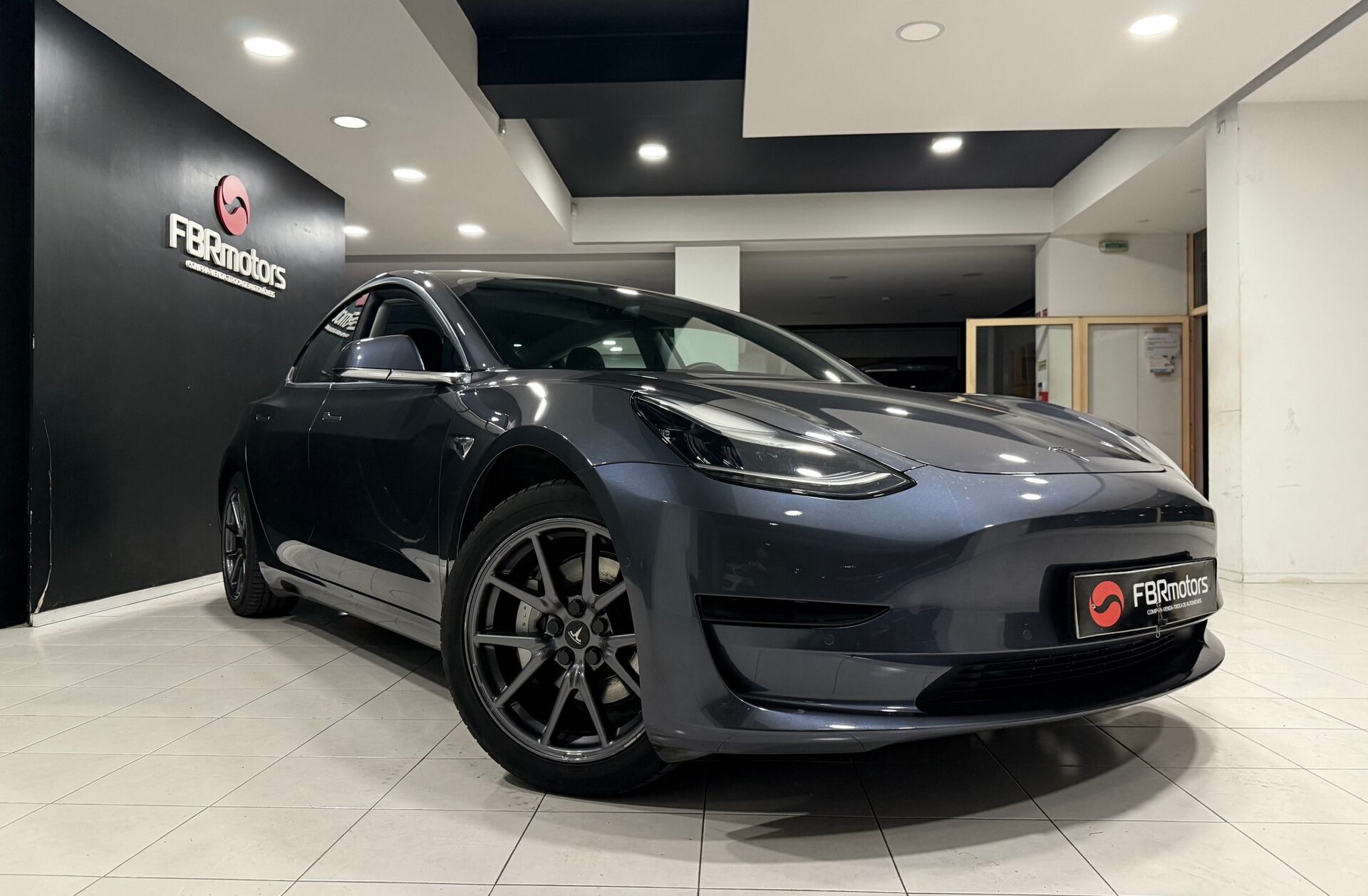 TESLA Model 3 Standard RWD Plus