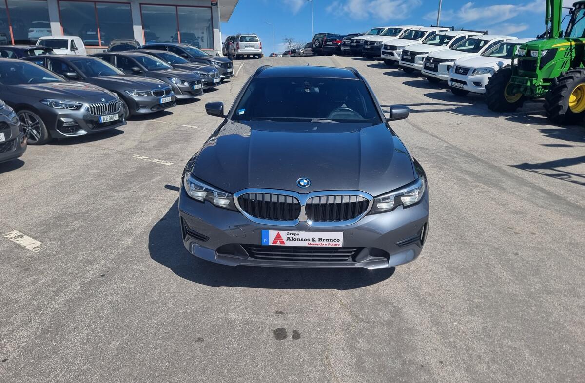 BMW Serie-3 330 e Touring Auto
