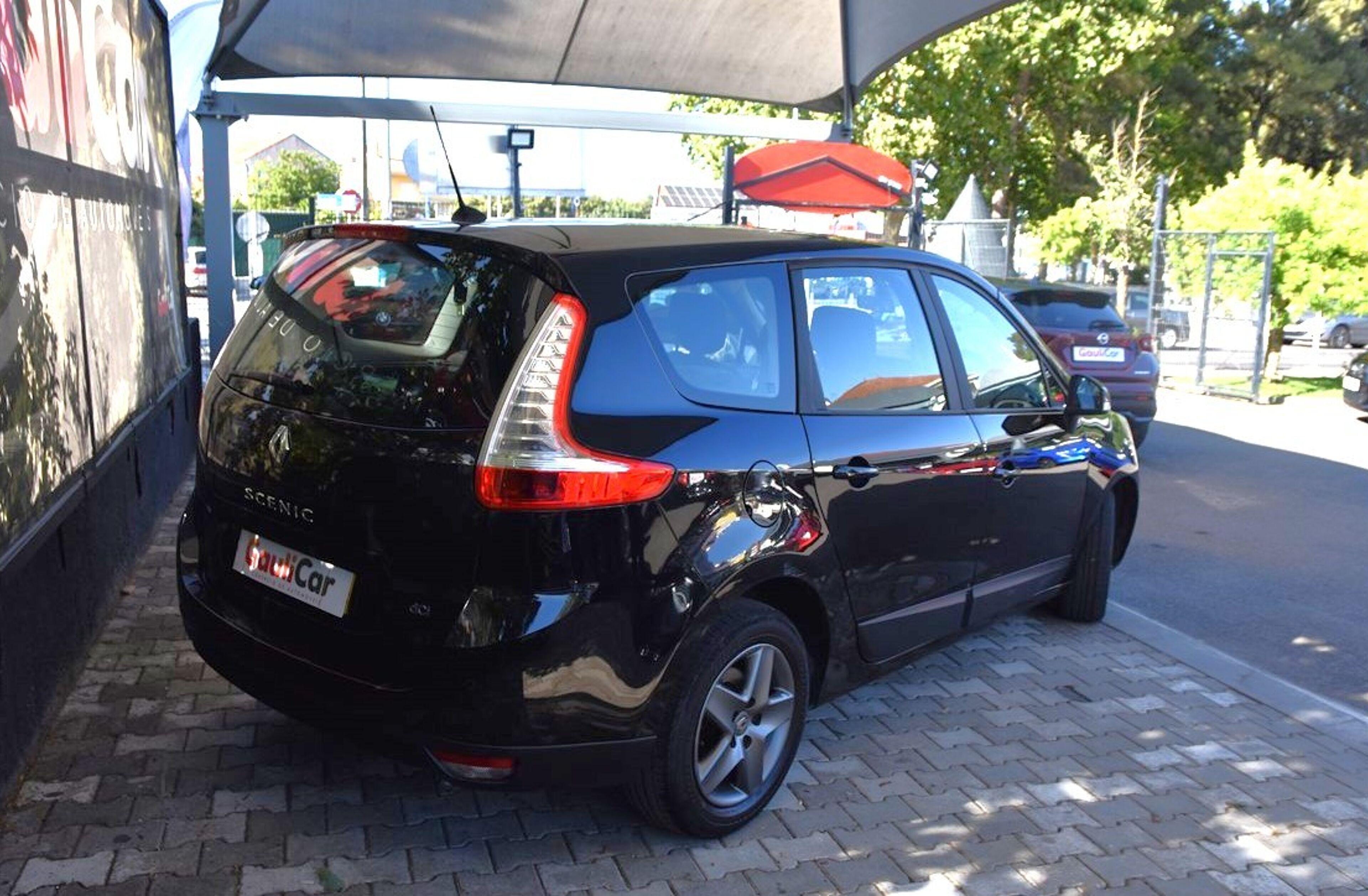 RENAULT Scénic G. 1.5 dCi Dynamique S SS