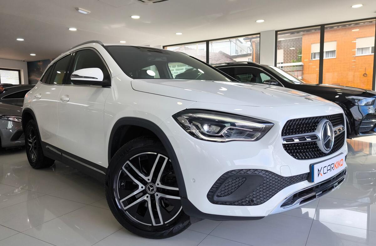 MERCEDES Classe GLA GLA 250 e Progressive