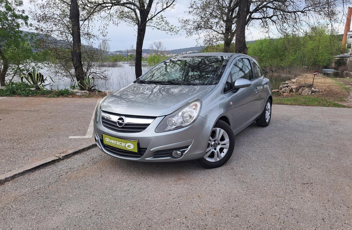 OPEL Corsa D Corsa 1.3 CDTi Stripes