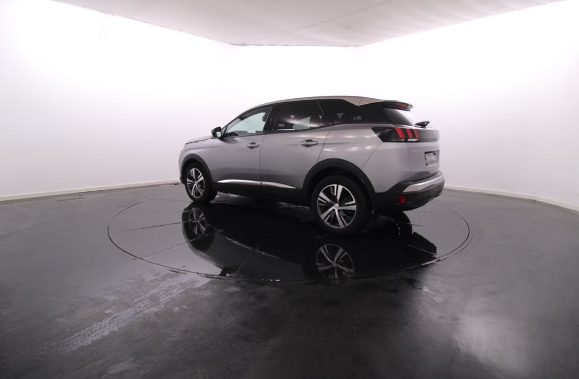 PEUGEOT 3008 1.5 BlueHDi Allure Pack EAT8