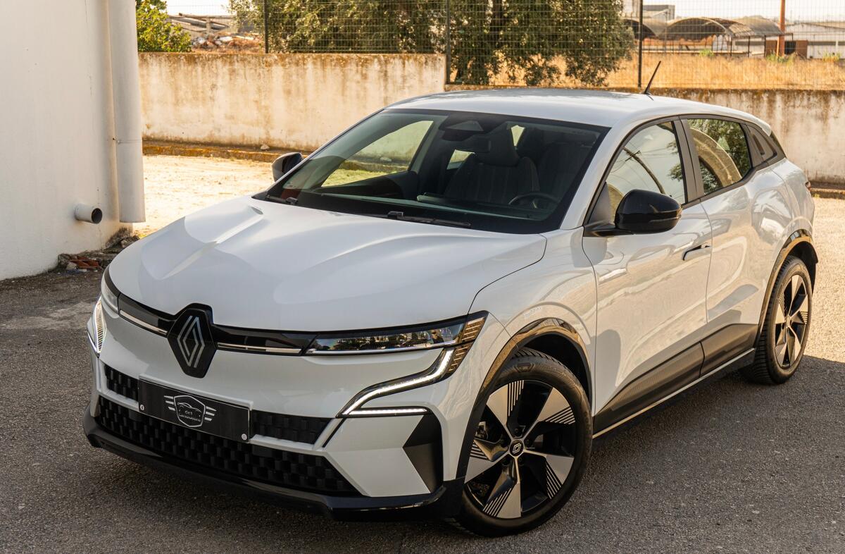 RENAULT Mégane E-Tech EV40 Equilibre