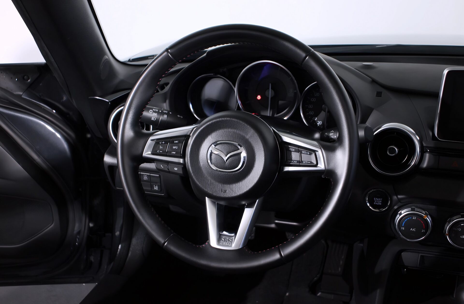 MAZDA MX-5 MZR 1.5 Sky.Excellence Navi