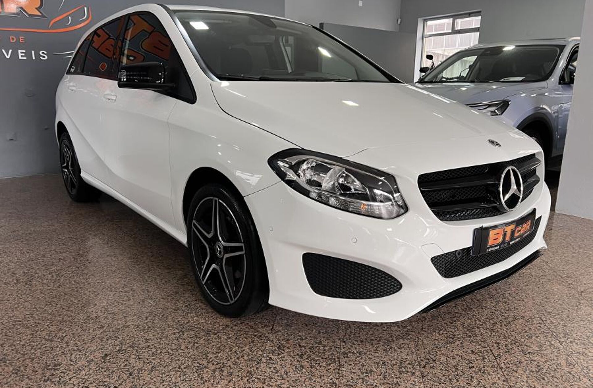 MERCEDES Classe B B 220 d AMG Line