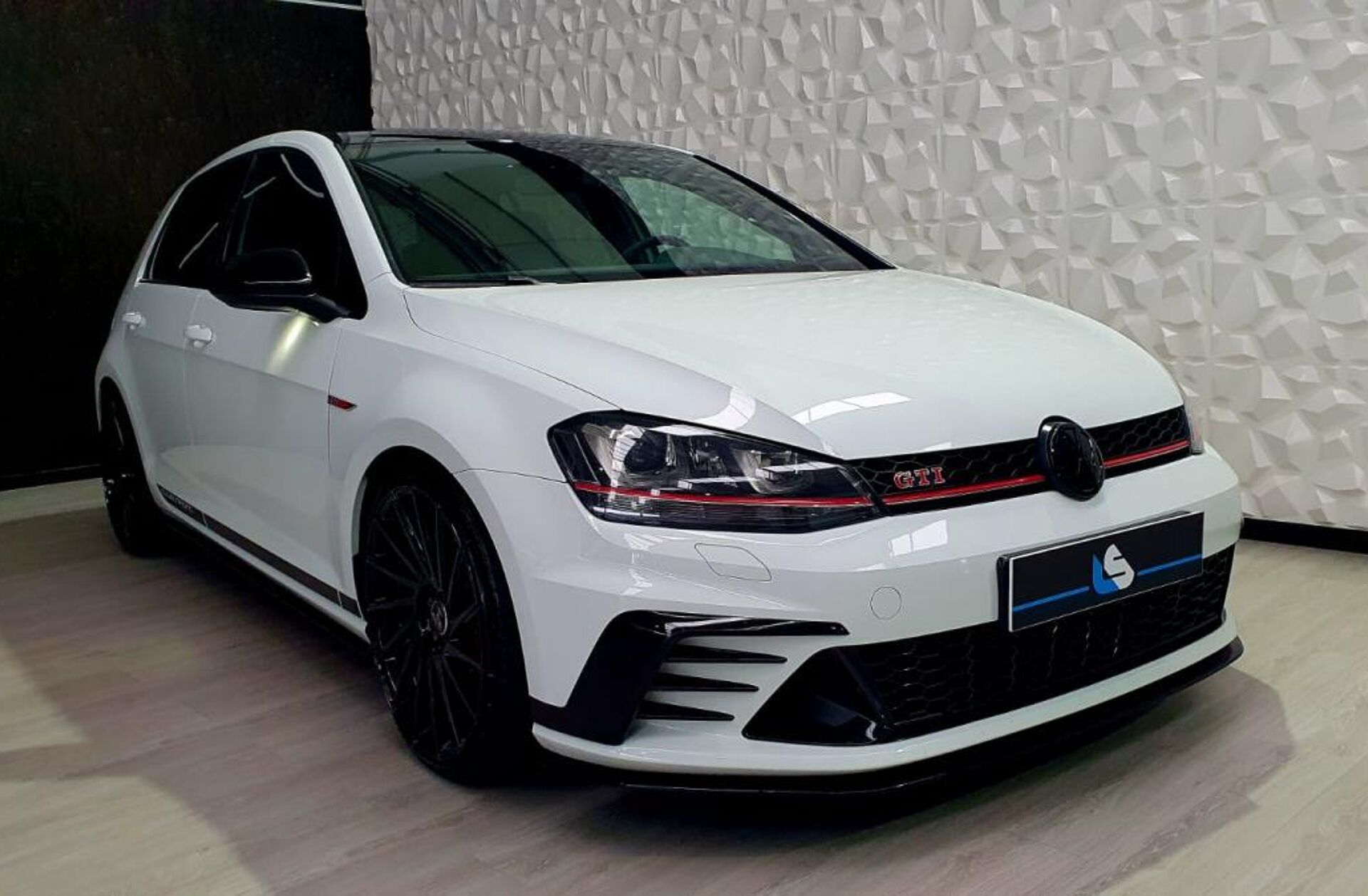 VOLKSWAGEN Golf Cabrio 2.0 TSI GTI DSG