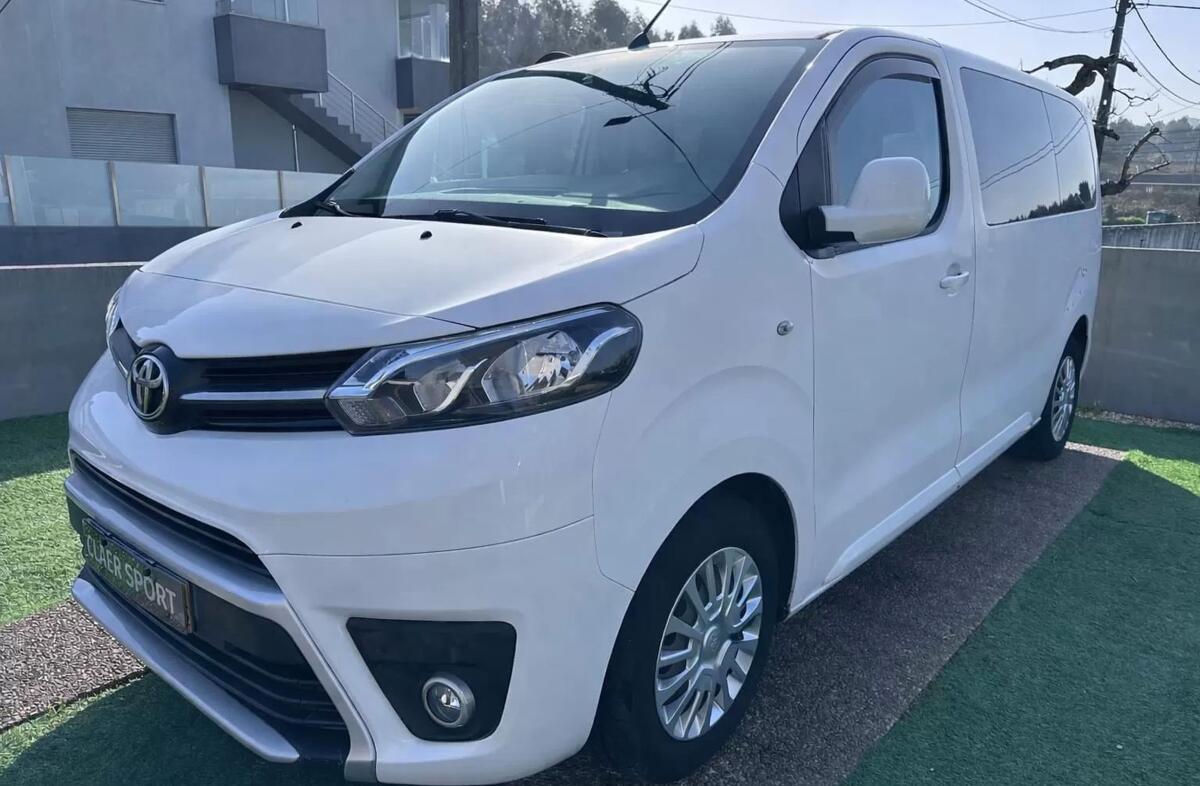TOYOTA Proace Verso Proace 1.6 D-4D L1 1.0T Exclusive 9L