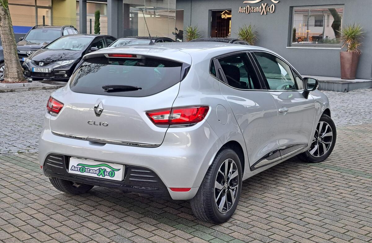 RENAULT Clio 0.9 TCe Limited Bi-Fuel