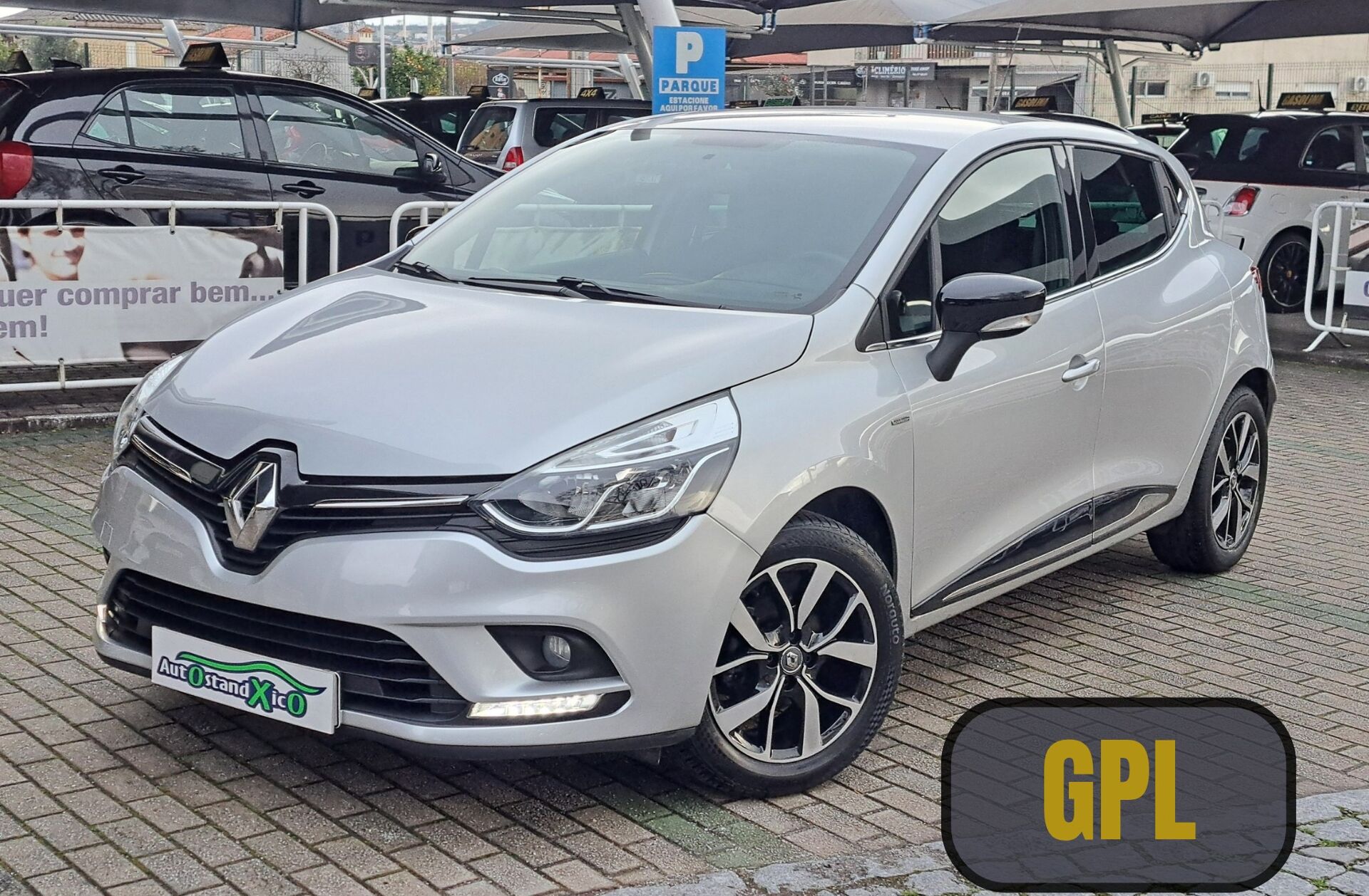 RENAULT Clio 0.9 TCe Limited Bi-Fuel