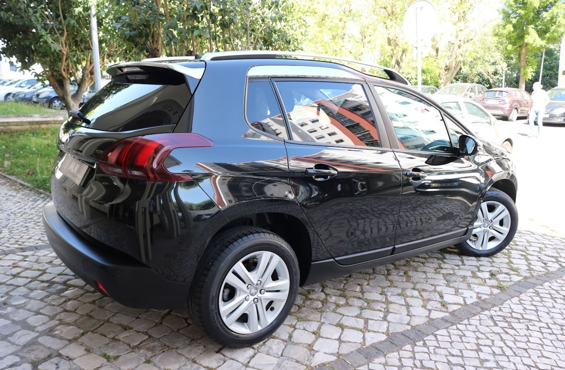 PEUGEOT 2008 1.2 PureTech Style