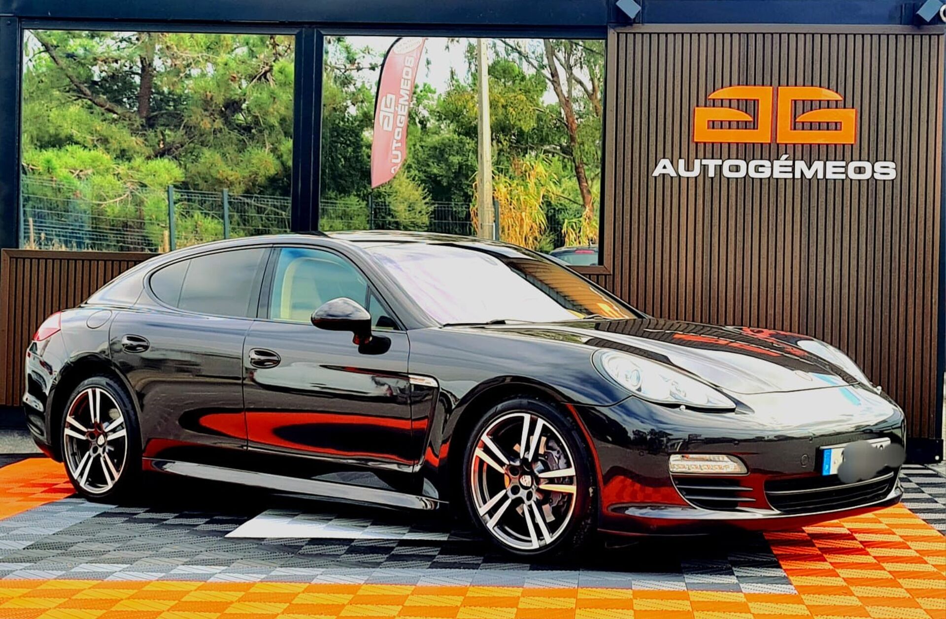 PORSCHE Panamera Panamera